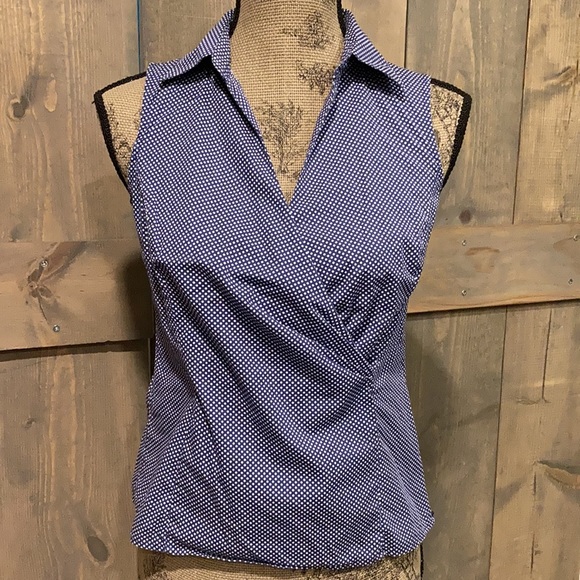 Talbots Tops - Talbots Blue polkadotted sleeveless top 4P